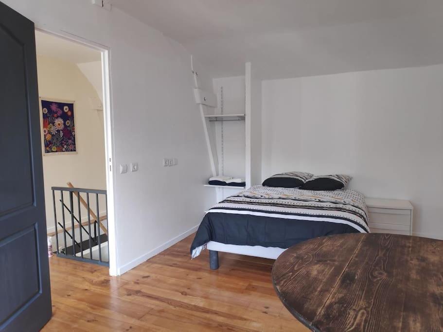 Maison 4 Personnes Caillac Екстериор снимка